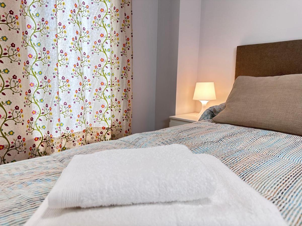 Apartamento Gran Via - Parking Gratis Salamanca Ngoại thất bức ảnh