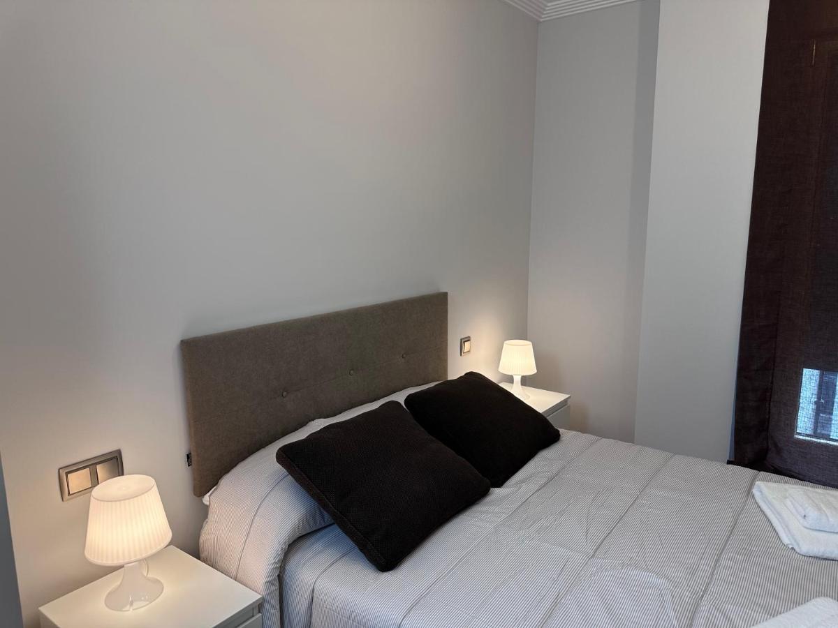 Apartamento Gran Via - Parking Gratis Salamanca Ngoại thất bức ảnh