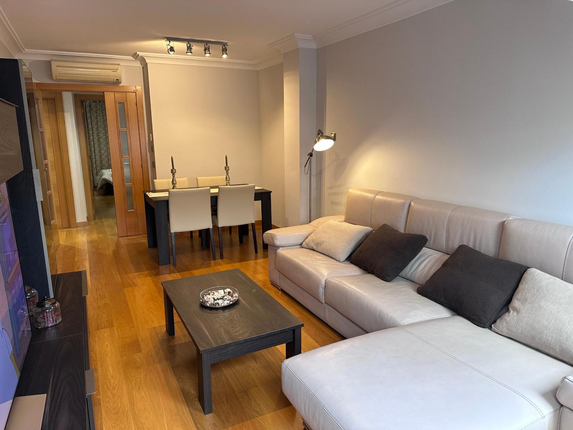 Apartamento Gran Via - Parking Gratis Salamanca Ngoại thất bức ảnh